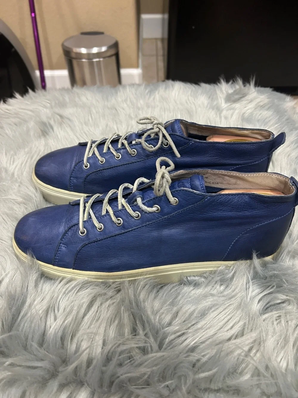 Blackstone Blue Leather Low-Top Lace-Up Sneakers - Picture 2 of 7